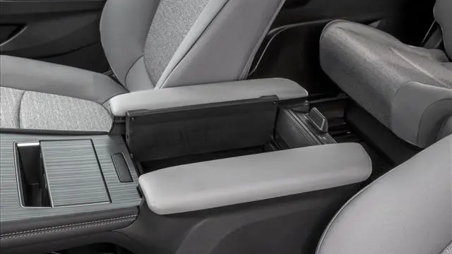 2026 Toyota Sienna LE 8-Passenger
