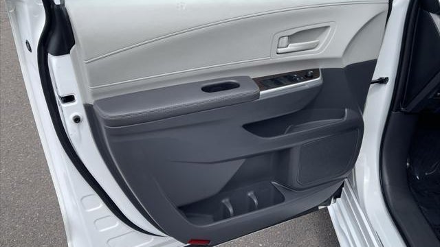 2021 Toyota Sienna LE 8-Passenger