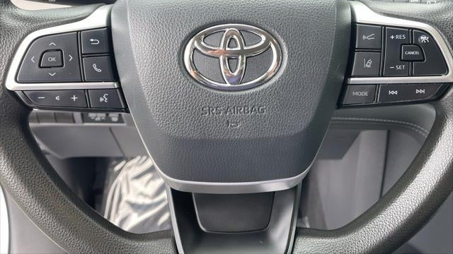 2021 Toyota Sienna LE 8-Passenger