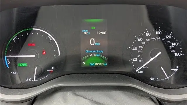 2023 Toyota Sienna LE 8-Passenger