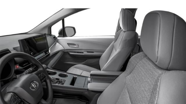 2025 Toyota Sienna LE 8-Passenger
