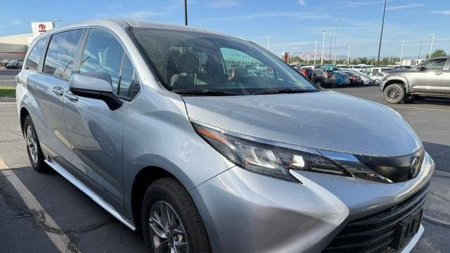 Preowned 2025 Toyota Sienna LE 8-Passenger for Sale