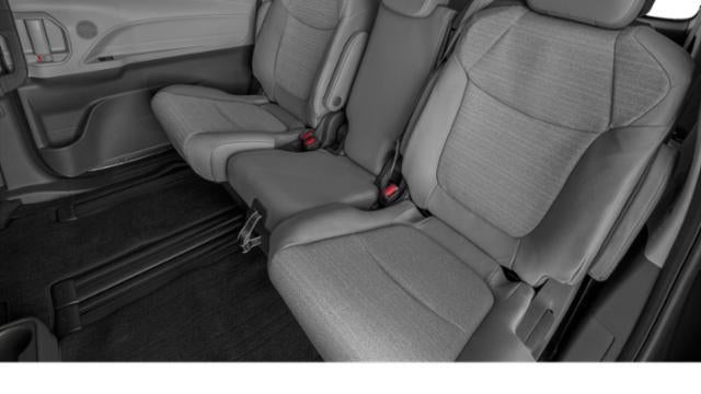 2023 Toyota Sienna LE 8-Passenger