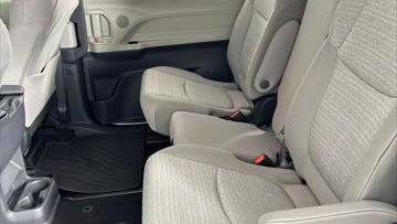 2023 Toyota Sienna LE 8-Passenger