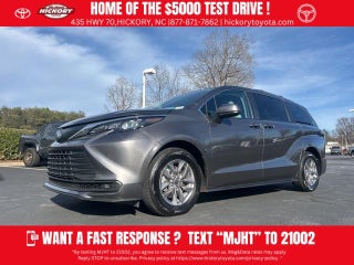 2024 Toyota Sienna with Predawn Gray Mica Exterior