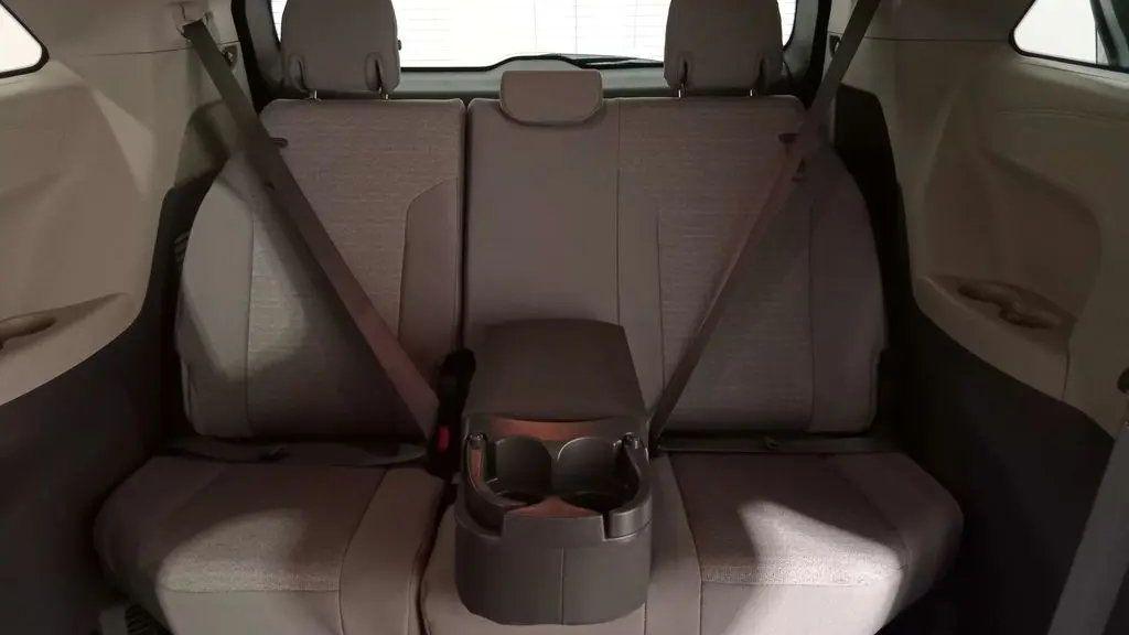 2023 Toyota Sienna LE 8-Passenger