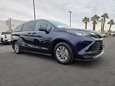 Photo of a 2024 Toyota Sienna AWD LE 8-Passenger 4DR Mini-Van for sale