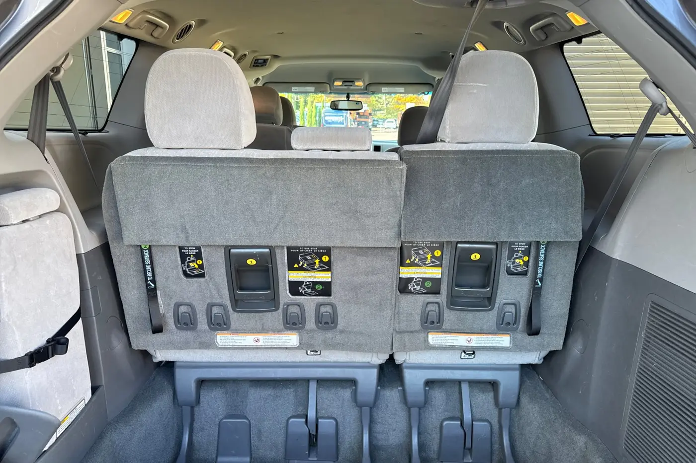 2017 Toyota Sienna - $15,997