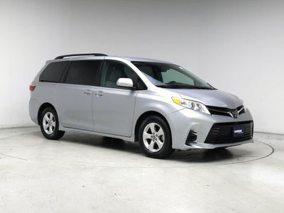 2019 Toyota Sienna LE 7-Passenger Auto Access Seat 4DR Mini-Van