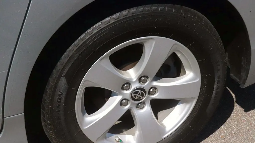 2020 Toyota Sienna LE 7-Passenger Auto Access Seat