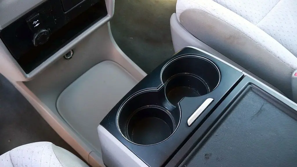 2020 Toyota Sienna LE 7-Passenger Auto Access Seat