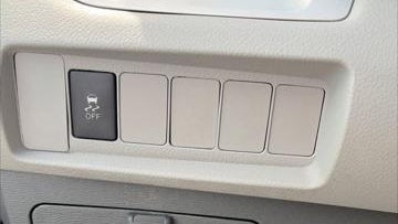 2017 Toyota Sienna LE 7-Passenger Auto Access Seat