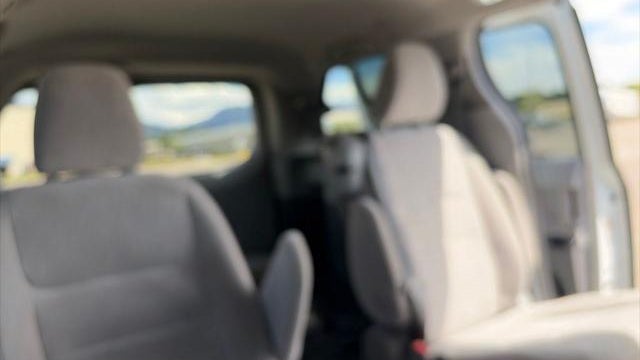 2017 Toyota Sienna LE 7-Passenger Auto Access Seat