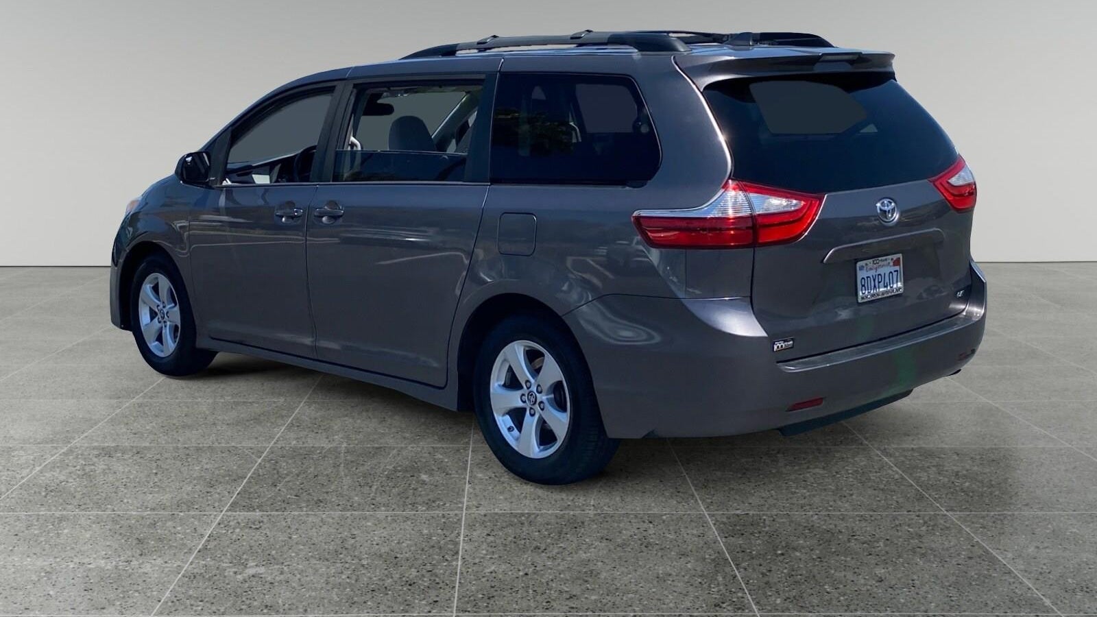 2018 Toyota Sienna 