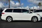 2017 Sienna Thumbnail 24