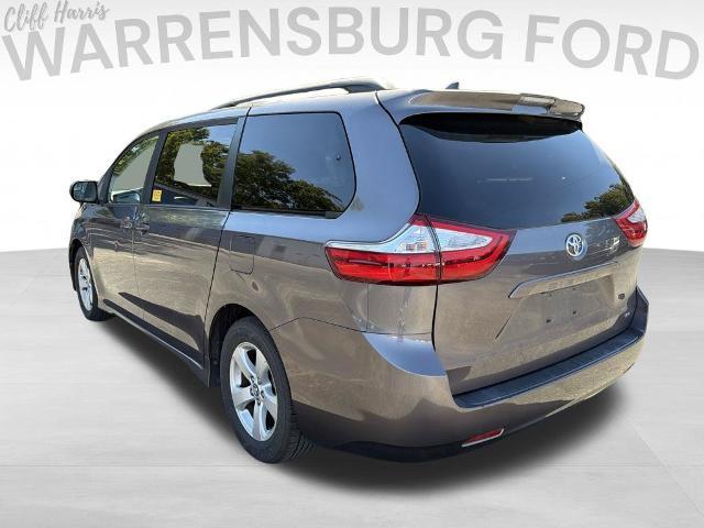 2019 Toyota Sienna - $22,398