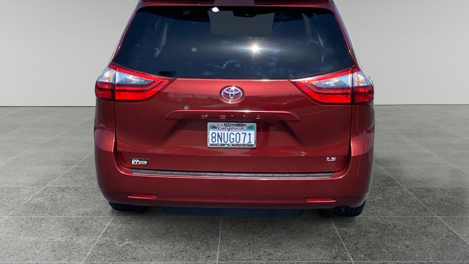 2020 Toyota Sienna LE 7-Passenger Auto Access Seat