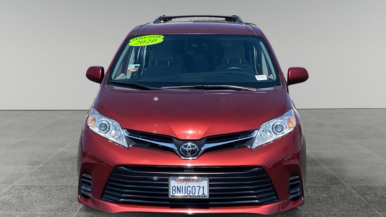 2020 Toyota Sienna LE 7-Passenger Auto Access Seat