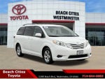 2017 Sienna Thumbnail 2