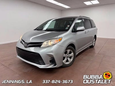 2020 Toyota Sienna LE 7-Passenger Auto Access Seat 4DR Mini-Van