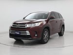 2017 Highlander Thumbnail 4