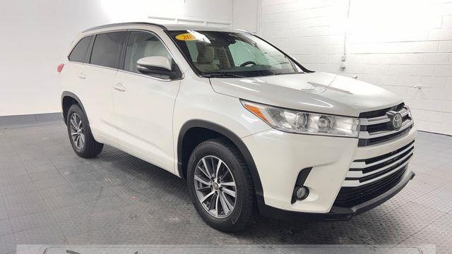 2018 Toyota Highlander SE