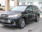 2019 Highlander Thumbnail 3