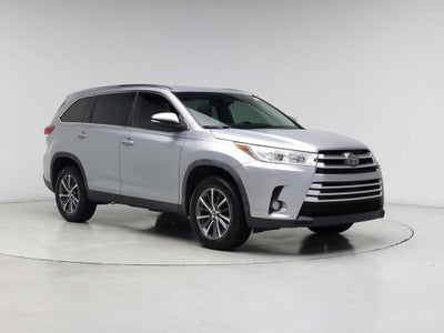 2019 Toyota Highlander XLE 4DR SUV