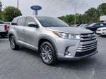 2019 Highlander Thumbnail 2