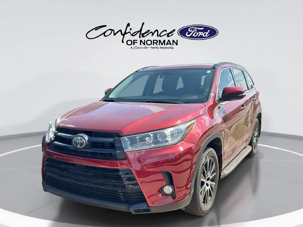 2017 Toyota Highlander - $18,282