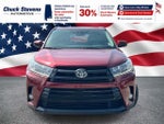 2017 Highlander Thumbnail 3