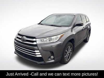 2017 Toyota Highlander XLE 4DR SUV