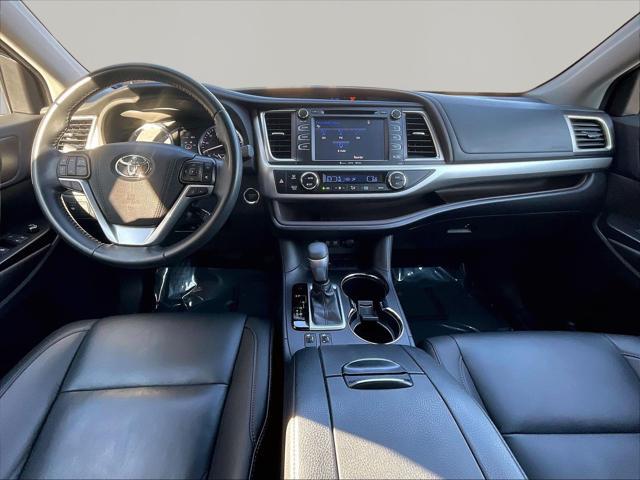 2019 Toyota Highlander - $29,822