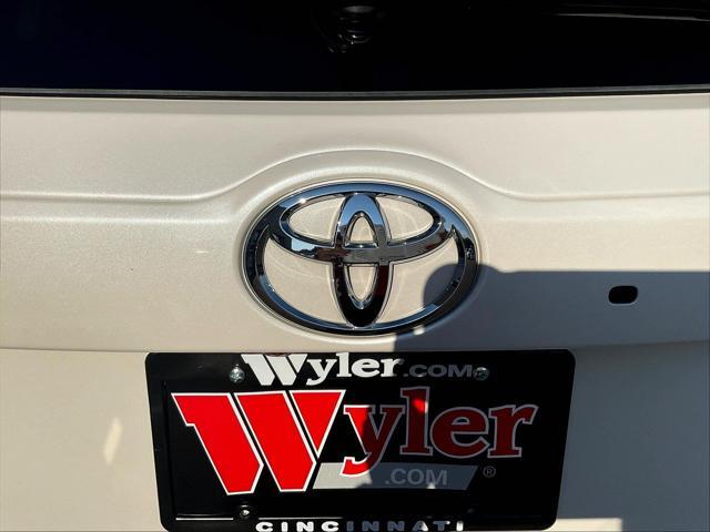 2019 Toyota Highlander - $29,822