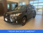 2017 Highlander Thumbnail 4
