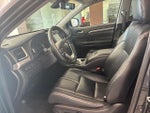 2017 Highlander Thumbnail 12