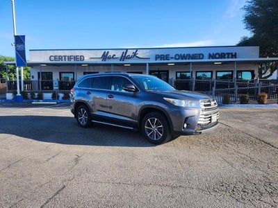 2019 Toyota Highlander SE 4DR SUV