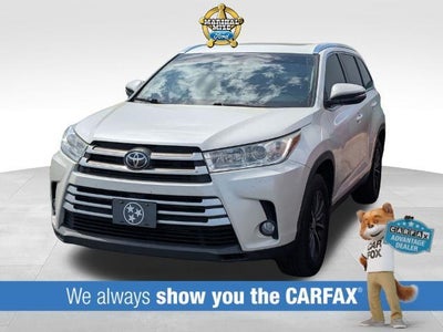 2019 Toyota Highlander SE 4DR SUV
