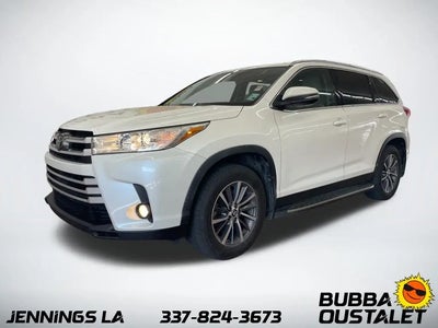 2019 Toyota Highlander SE 4DR SUV
