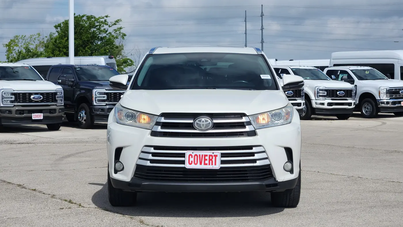 2017 Toyota Highlander SE