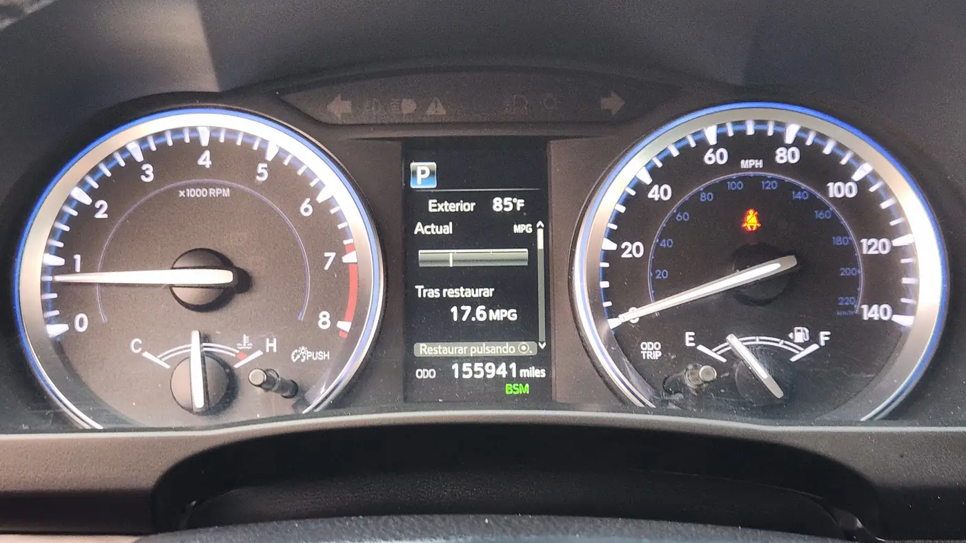 2017 Toyota Highlander SE