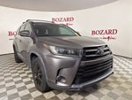 2019 Highlander Thumbnail 1
