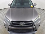 2019 Highlander Thumbnail 5