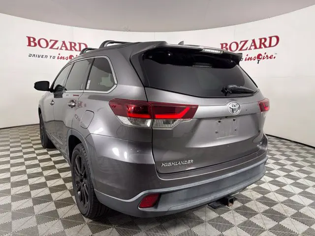 2019 Toyota Highlander - $17,000