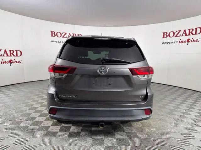 2019 Toyota Highlander - $17,000