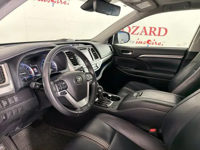 2019 Toyota Highlander - $17,000