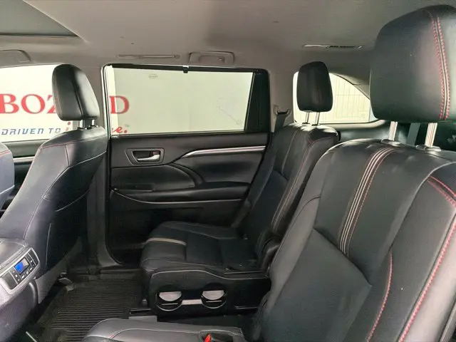 2019 Toyota Highlander - $17,000