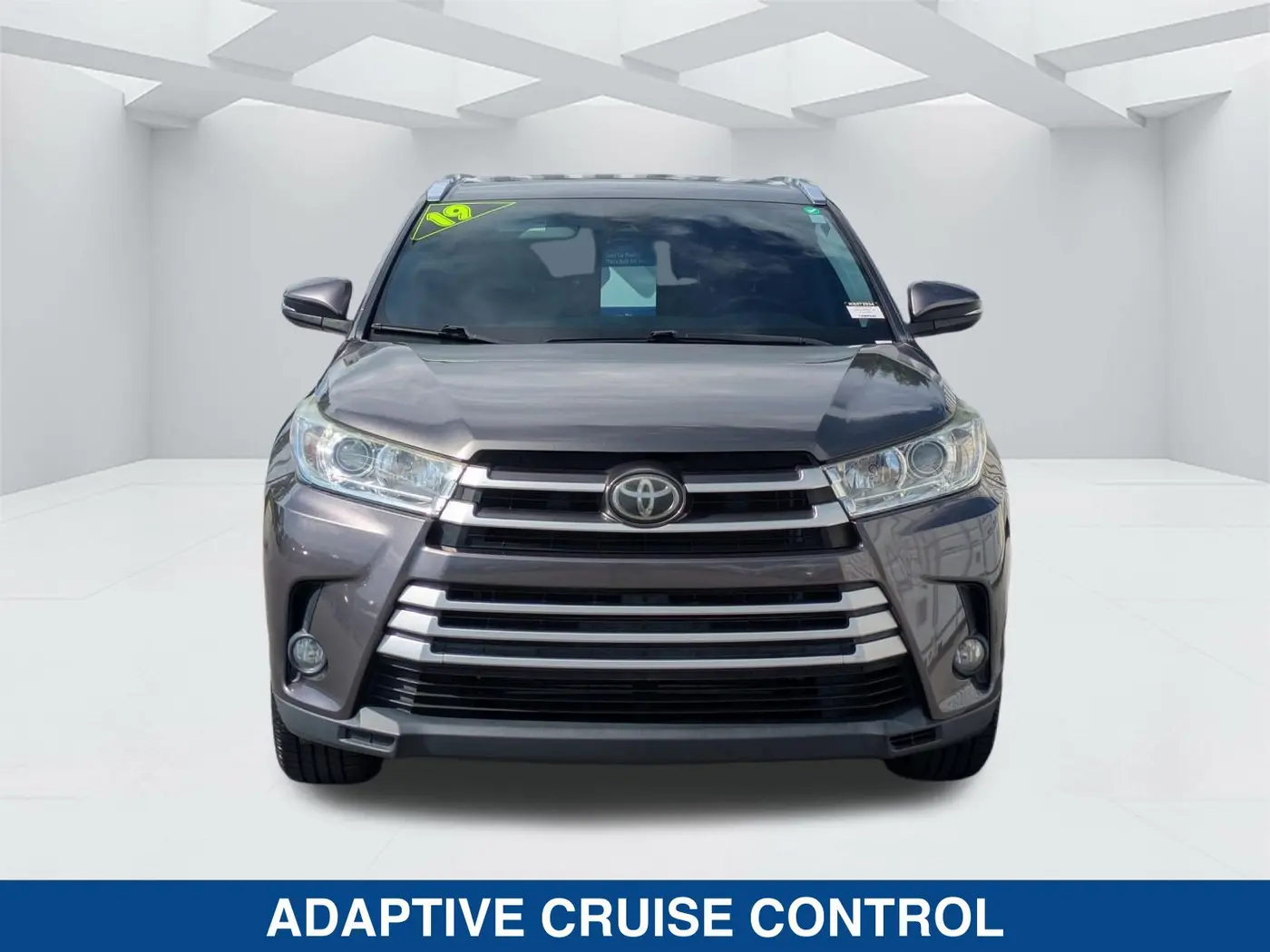 2019 Toyota Highlander - $25,899