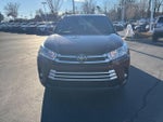 2019 Highlander Thumbnail 2