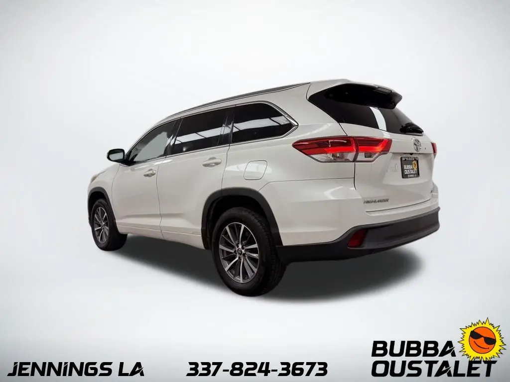 2018 Toyota Highlander - $12,975